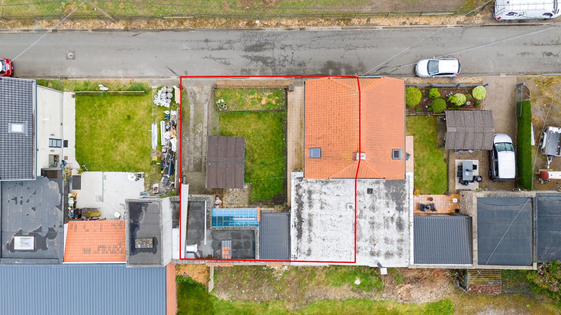 Te renoveren woning met uitzicht op de velden foto 2