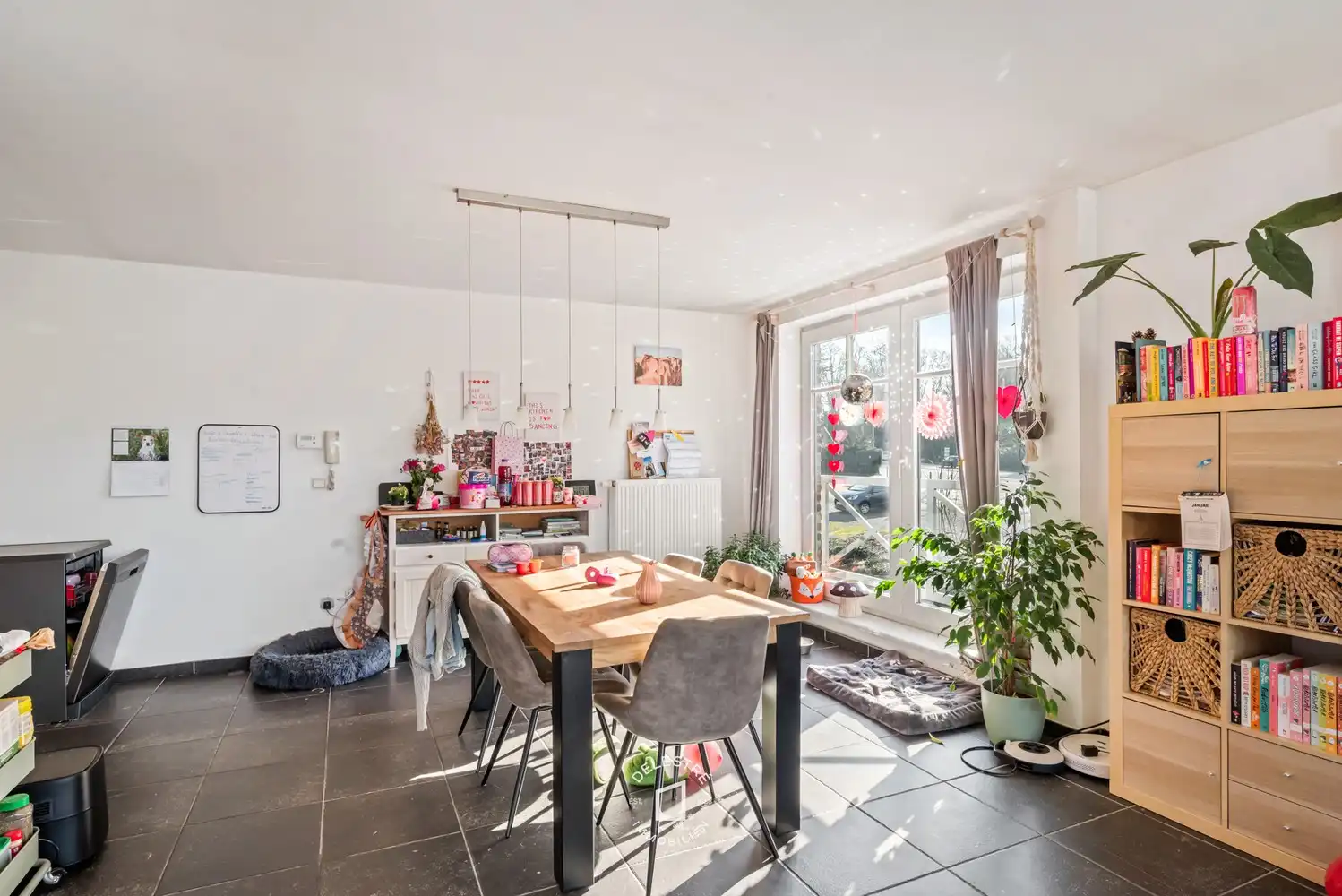 Solide investeringseigendom op toplocatie nabij GERSTJENS - 3 verhuurde appartementen + 2 garageplaatsen foto 8