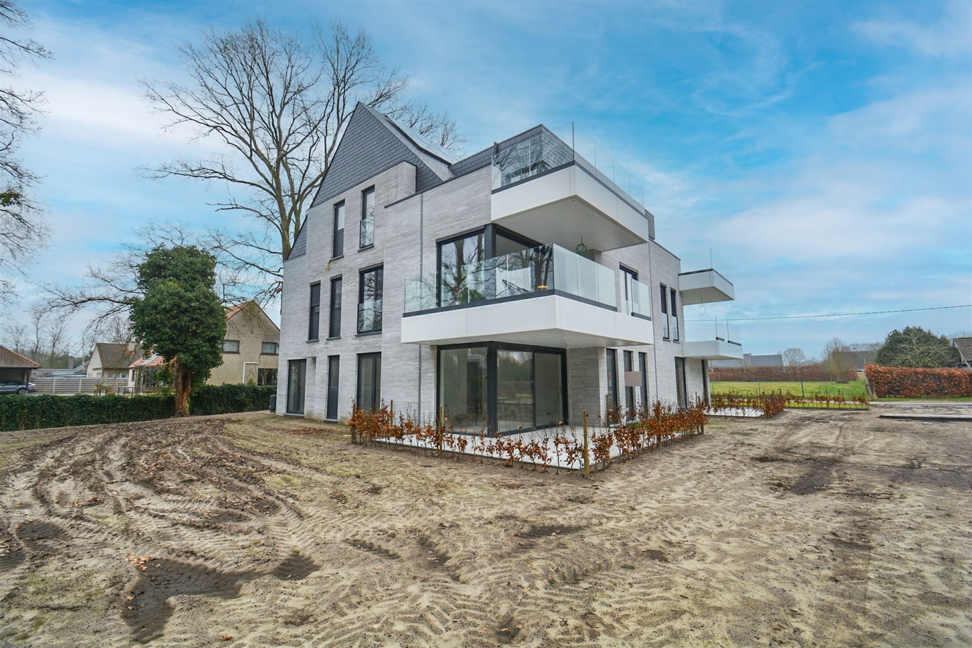 Luxe benedenwoning gelegen in een rustige buurt in Tremelo foto 8