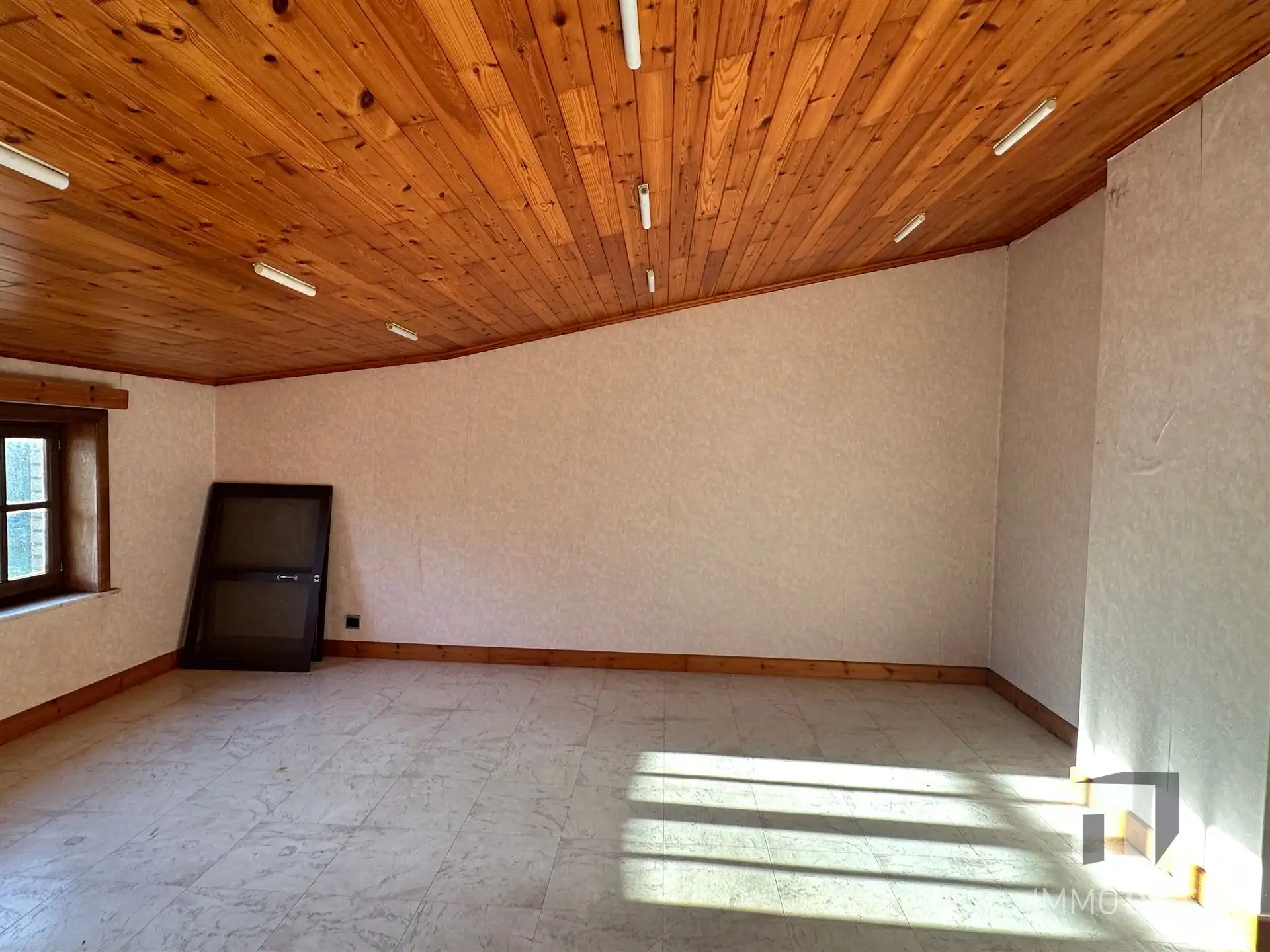 Landhuis met karakter en ruimte (min. 4 slpks) foto 20