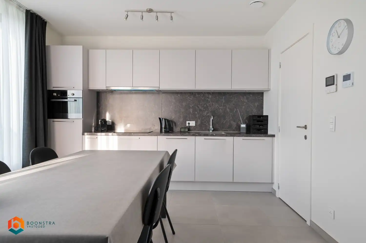 Recent app. met 1 slpkr en garage te Lier foto 4