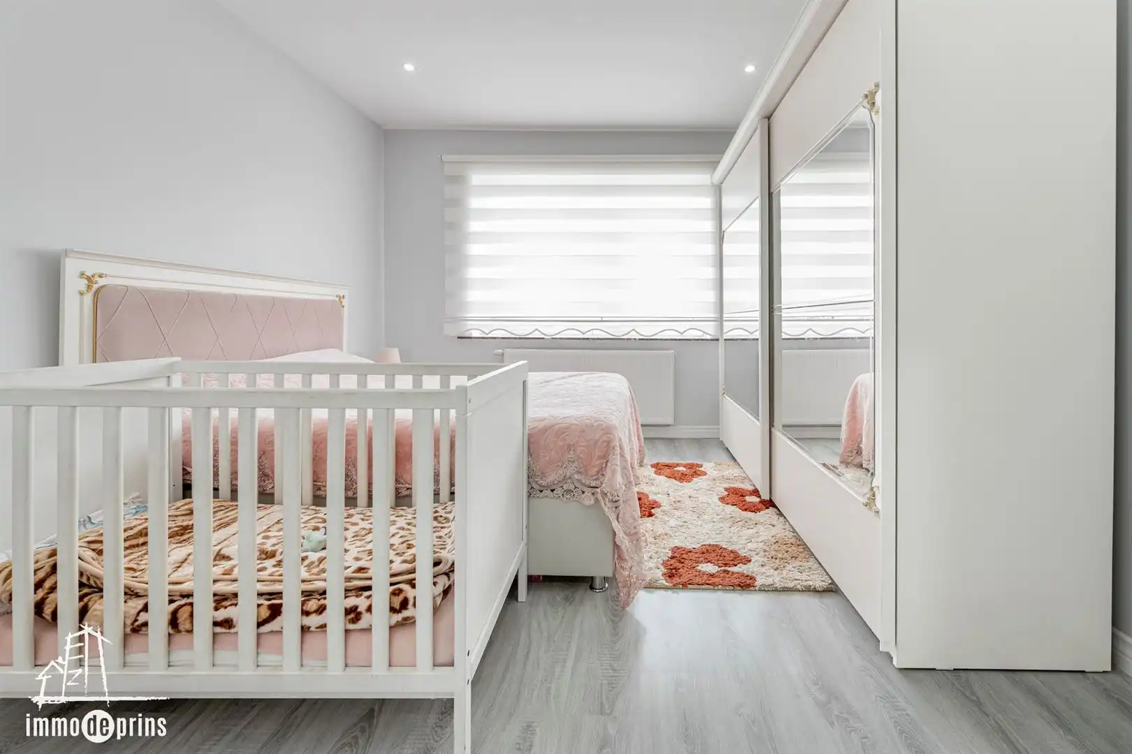 Half open bebouwing foto 17