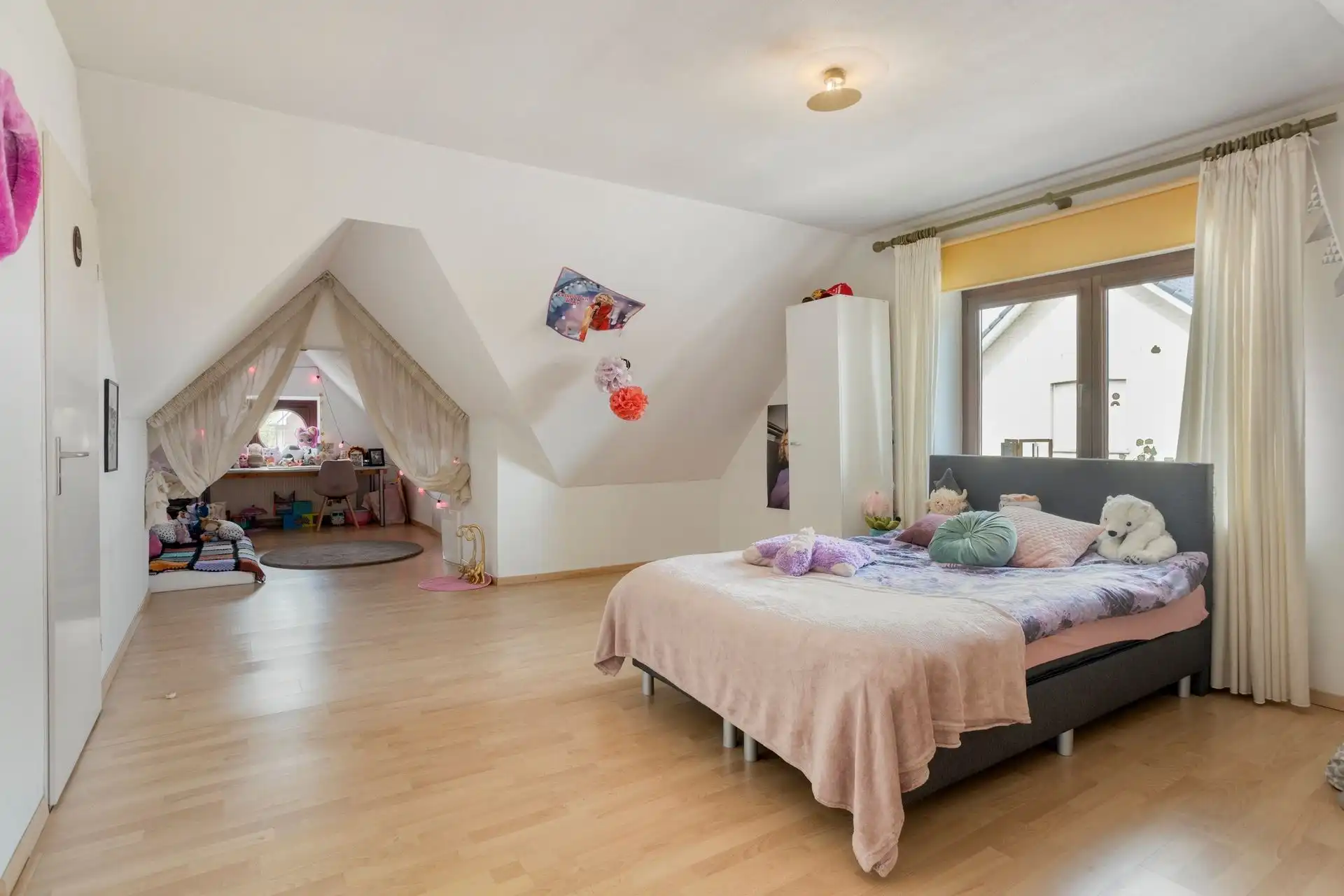 Ruime woning op een perceel van 20a! foto 22