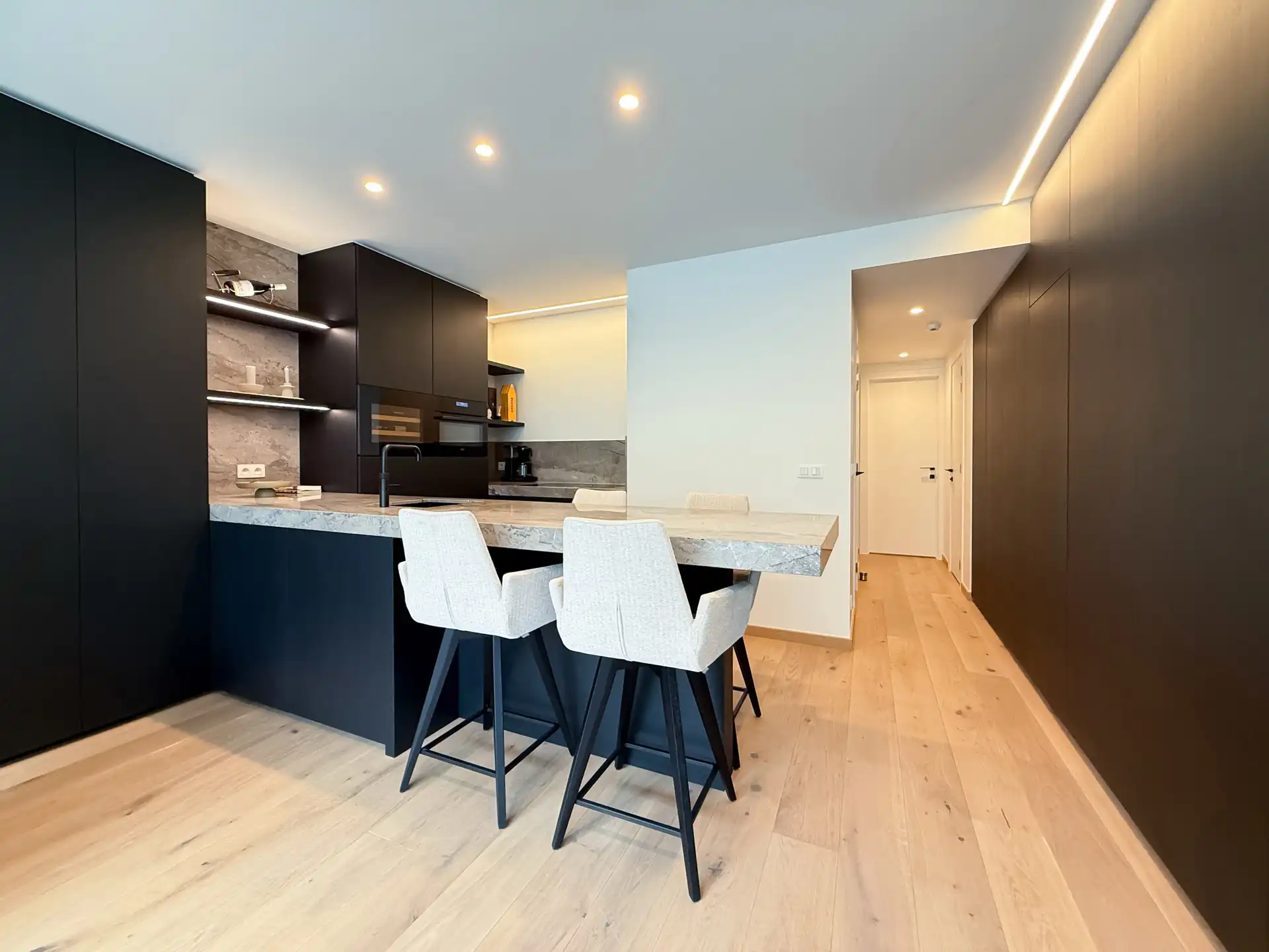 Modern appartement met zeezicht in Knokke-Duinbergen foto 11