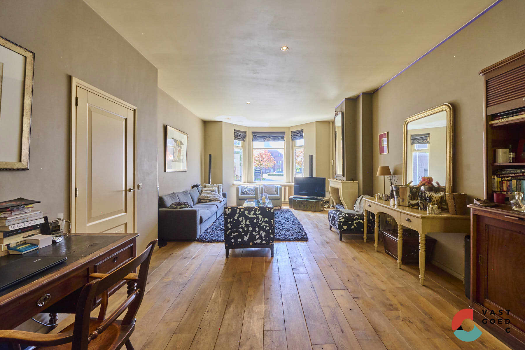 Uniek herenhuis met tuin in het centrum foto 4