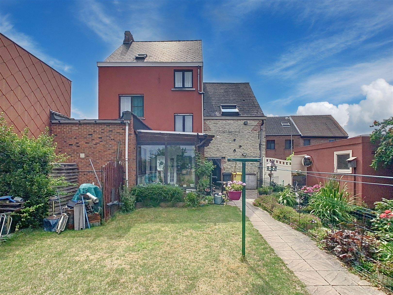 Goed onderhouden woning, met 3 slpk. en een landelijke ligging!! foto 20