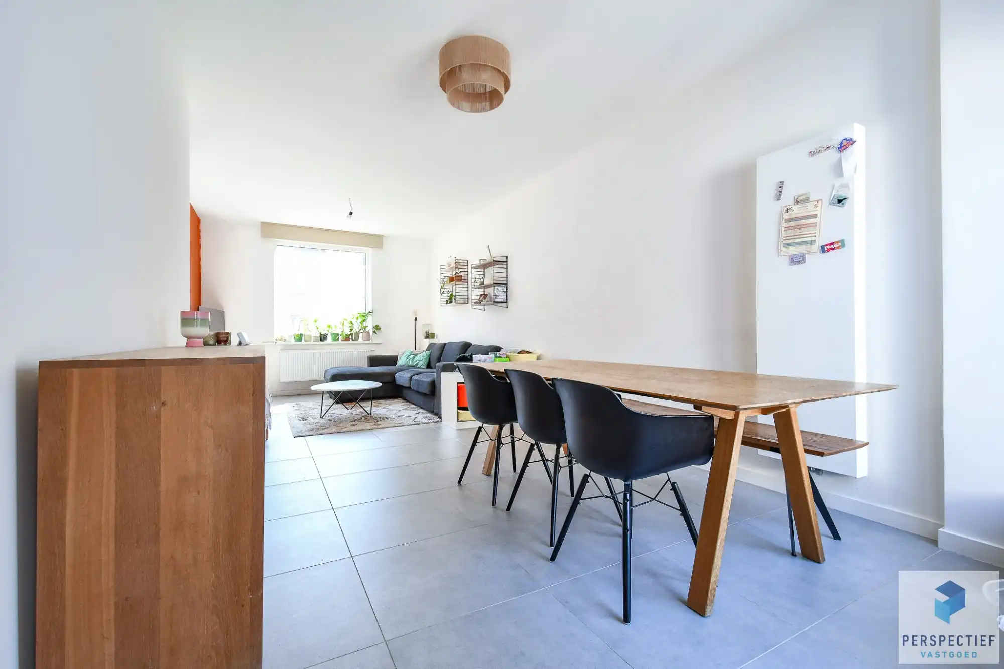 Ruime mooi gerenoveerde woning met 3 slpk en tuin foto 3
