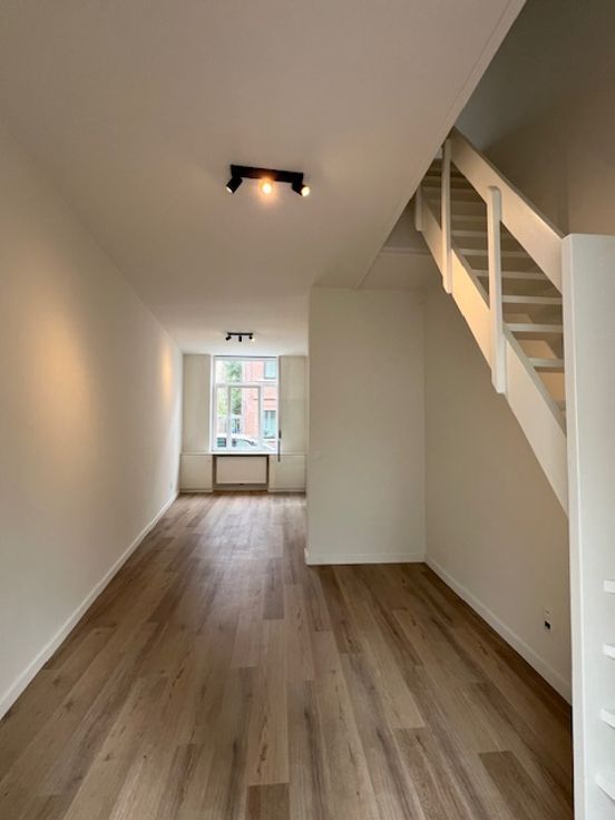 Gerenoveerde woning op excellente ligging foto 2