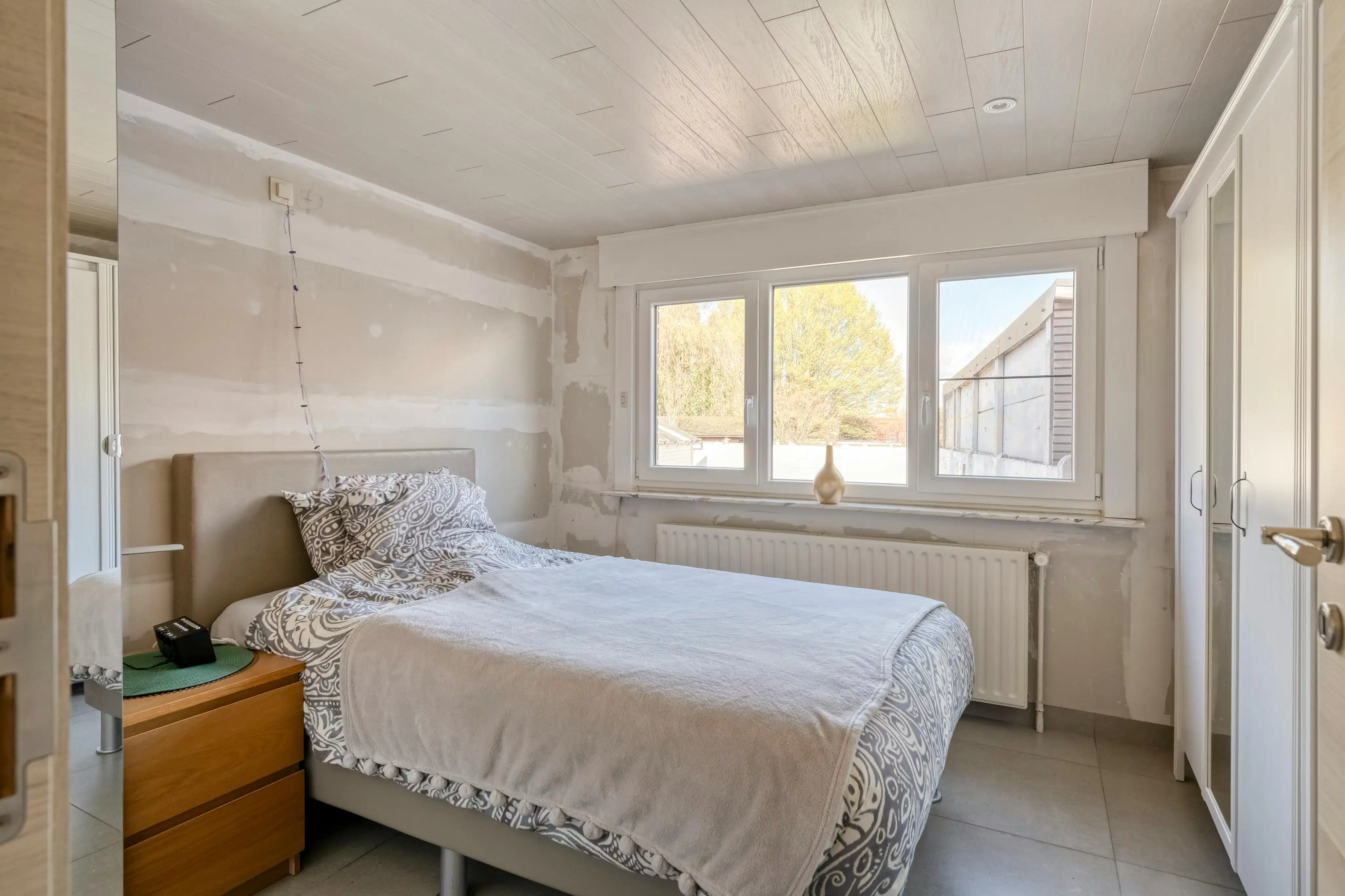 Halfopen huis met 4 kamers te koop op toplocatie in Waregem foto 12