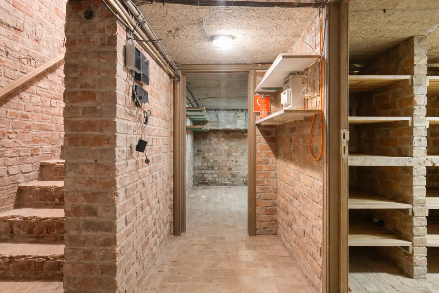 Karaktervol handelspand op topligging vlakbij zee (191 m²) foto 10