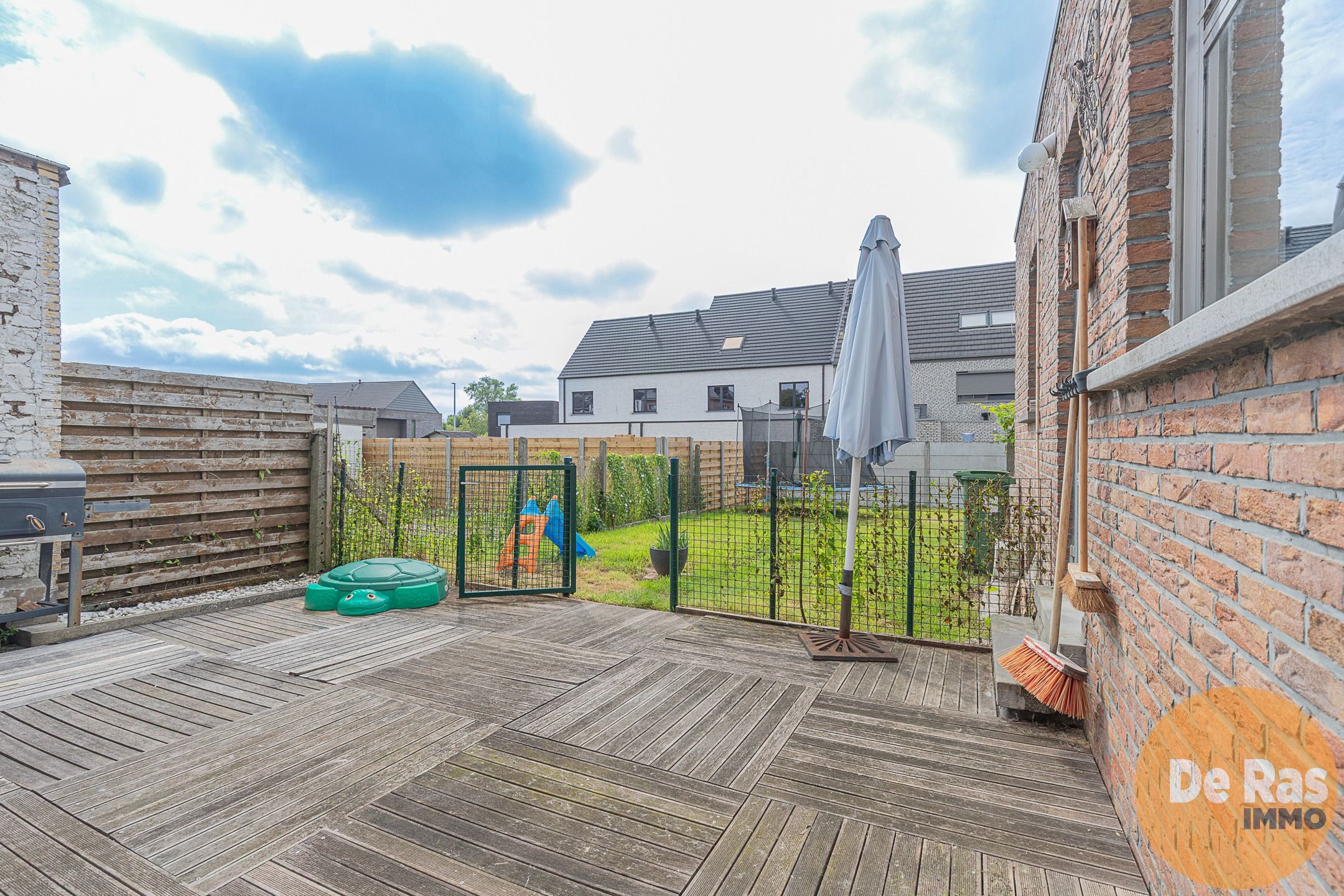 DENDERHOUTEM - RUIME WONING MET TUIN EN GARAGE foto 20