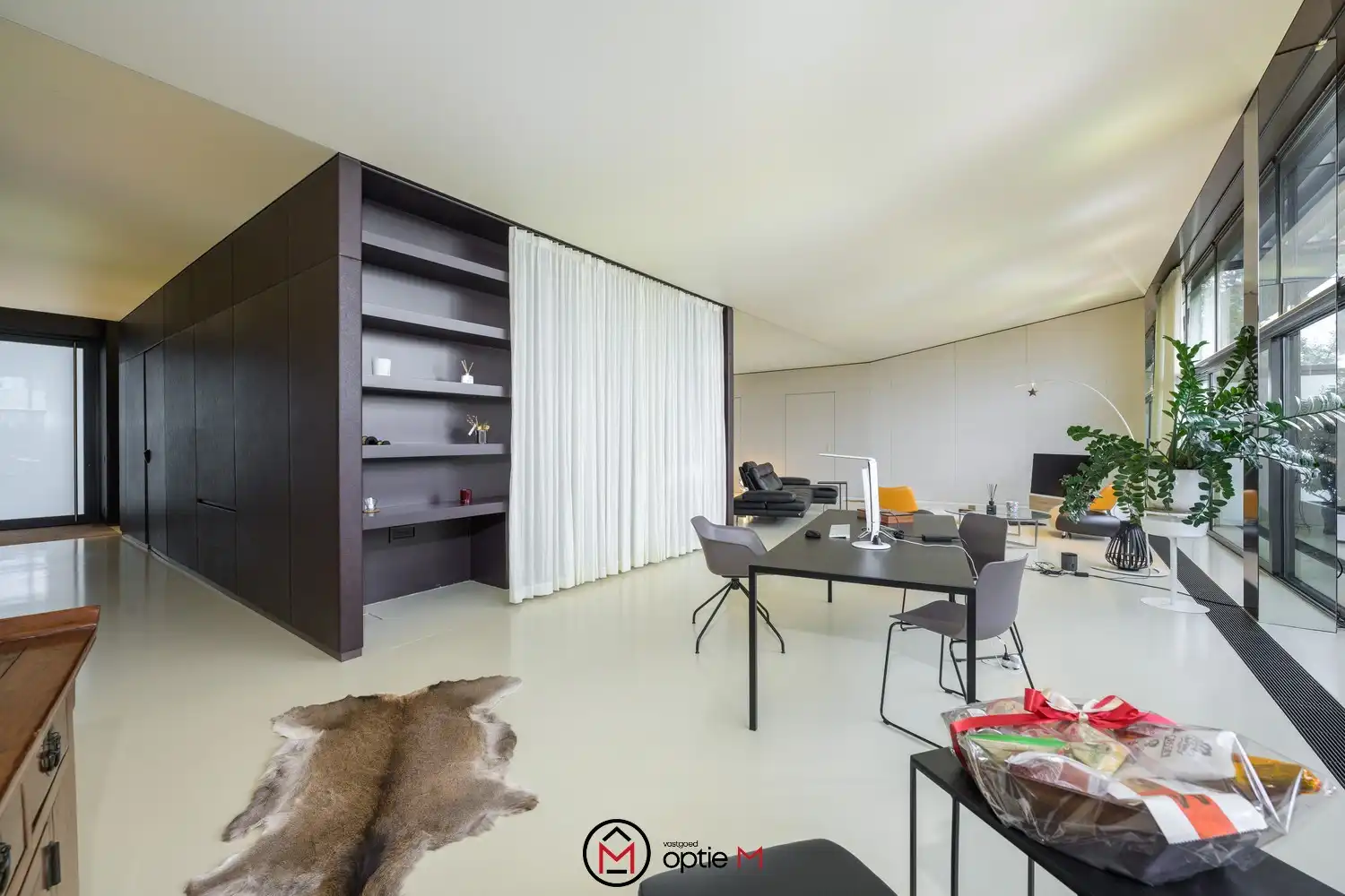 RUIME LUXE LOFT MET GROTE TERRASSEN foto 9