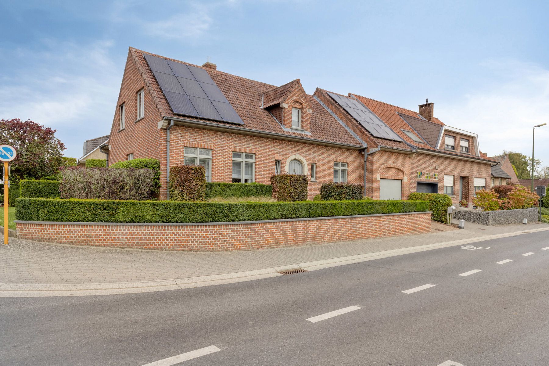 Landelijke villa in het hart van Galmaarden (Pajottenland) foto 2