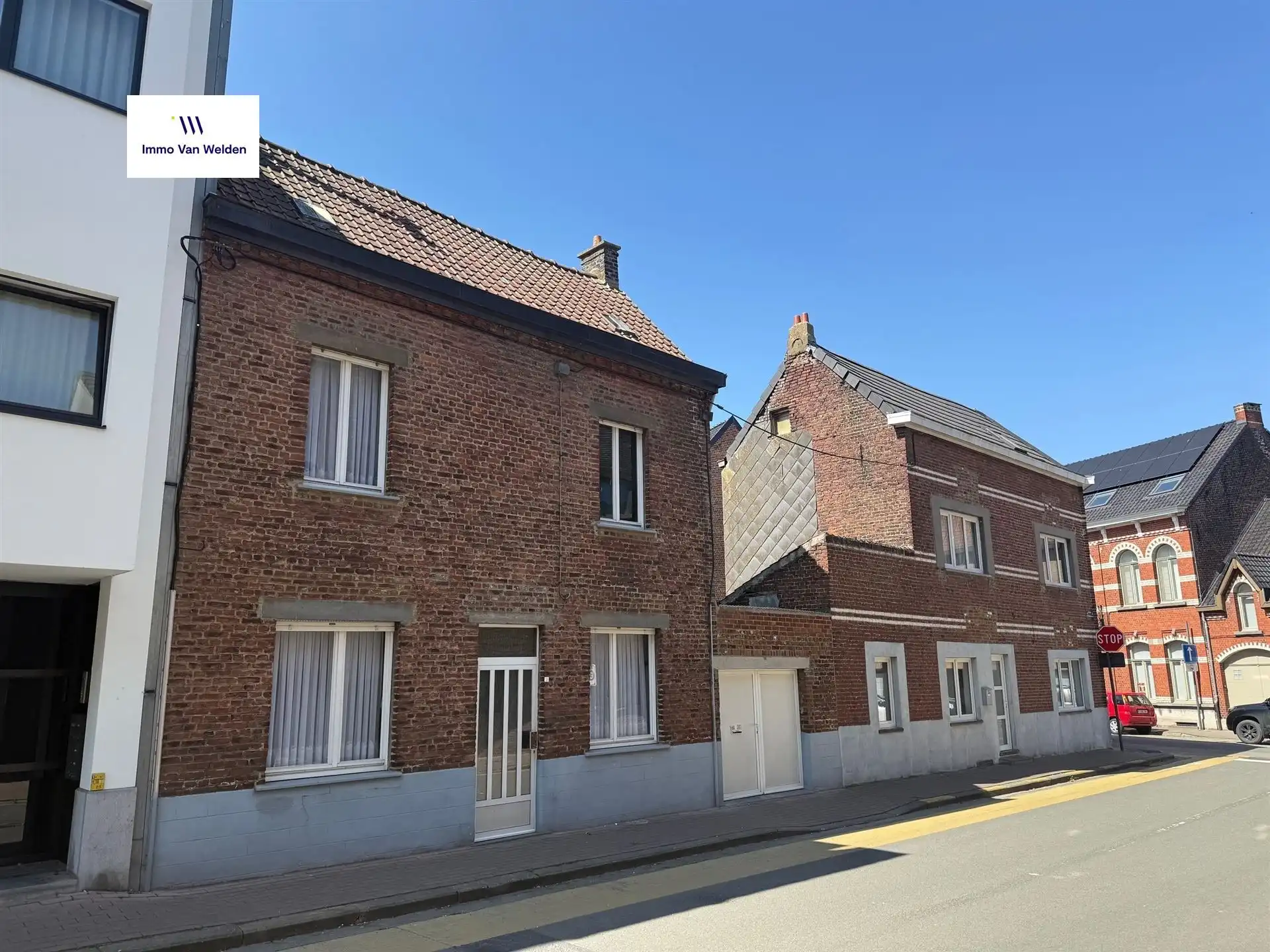 PROJECTGROND TE KOOP - 366 m² – TE ZOTTEGEM (COLFMAEKERSTRAAT)
 foto {{pictureIndex}}