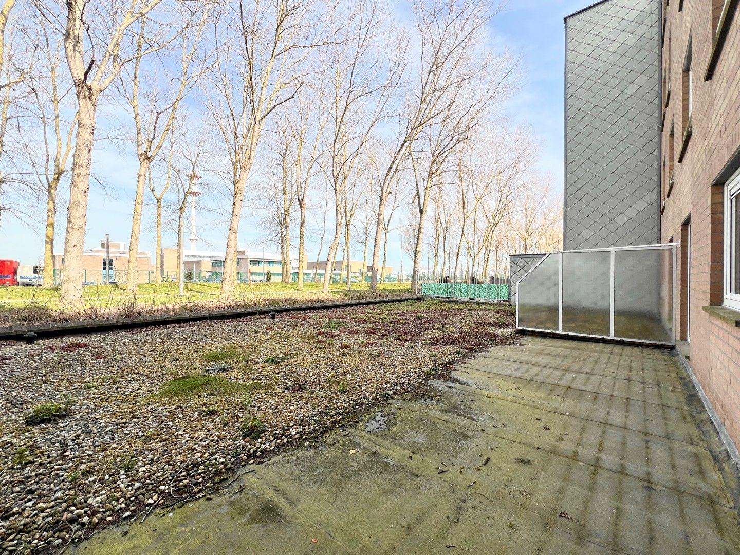 Ruim en lichtrijk appartement met 2 terrassen foto 19