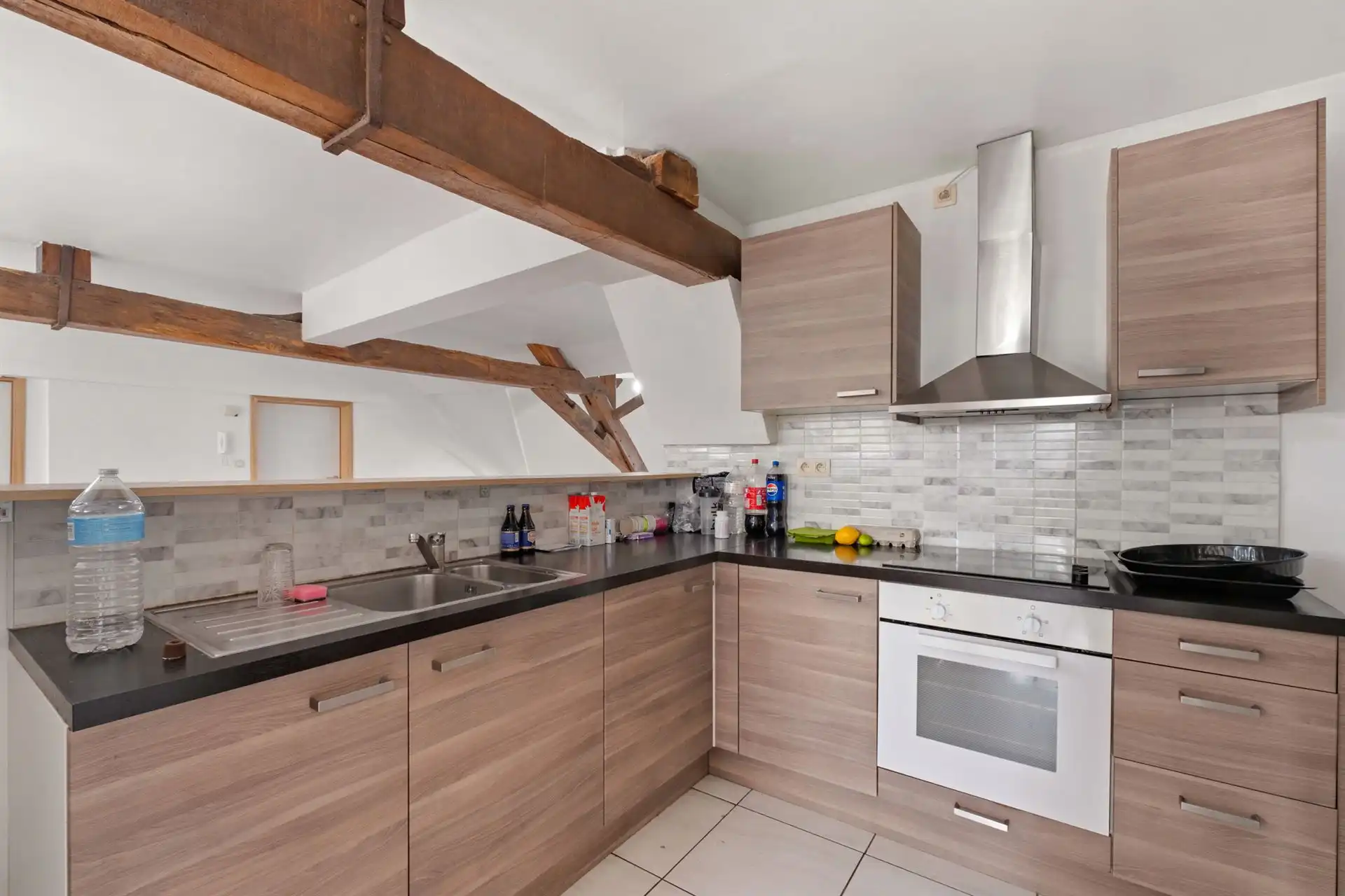 Ruim appartement met 3 slk van 164 m² met kelder foto 8