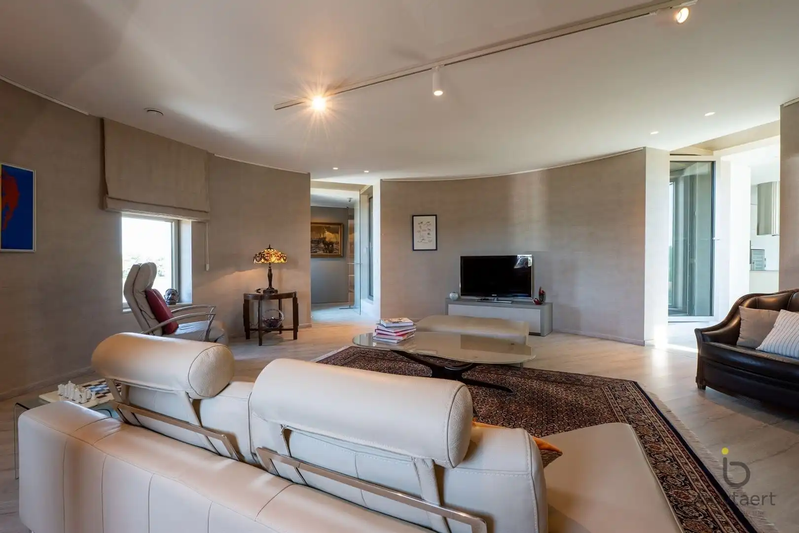 Wonen op een uitzonderlijke locatie met panoramisch uitzicht: exclusief appartement in de iconische Silo's foto 24