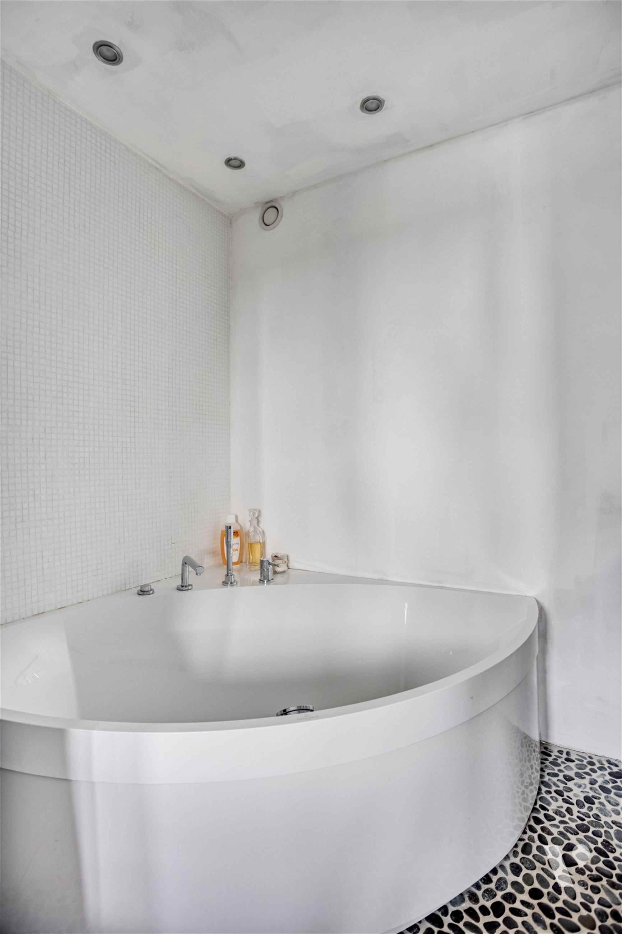 Energiezuinige woning met welness en uitzicht op boomgaard foto 20