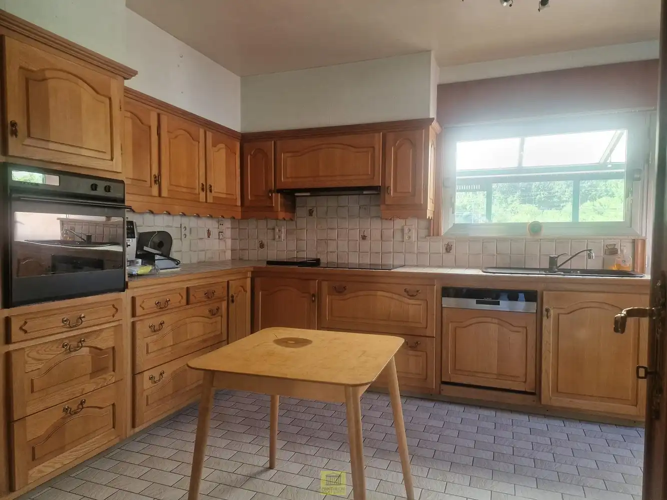 Gezinswoning met uitbreidingsmogelijkheden en uitstekende bereikbaarheid foto 7