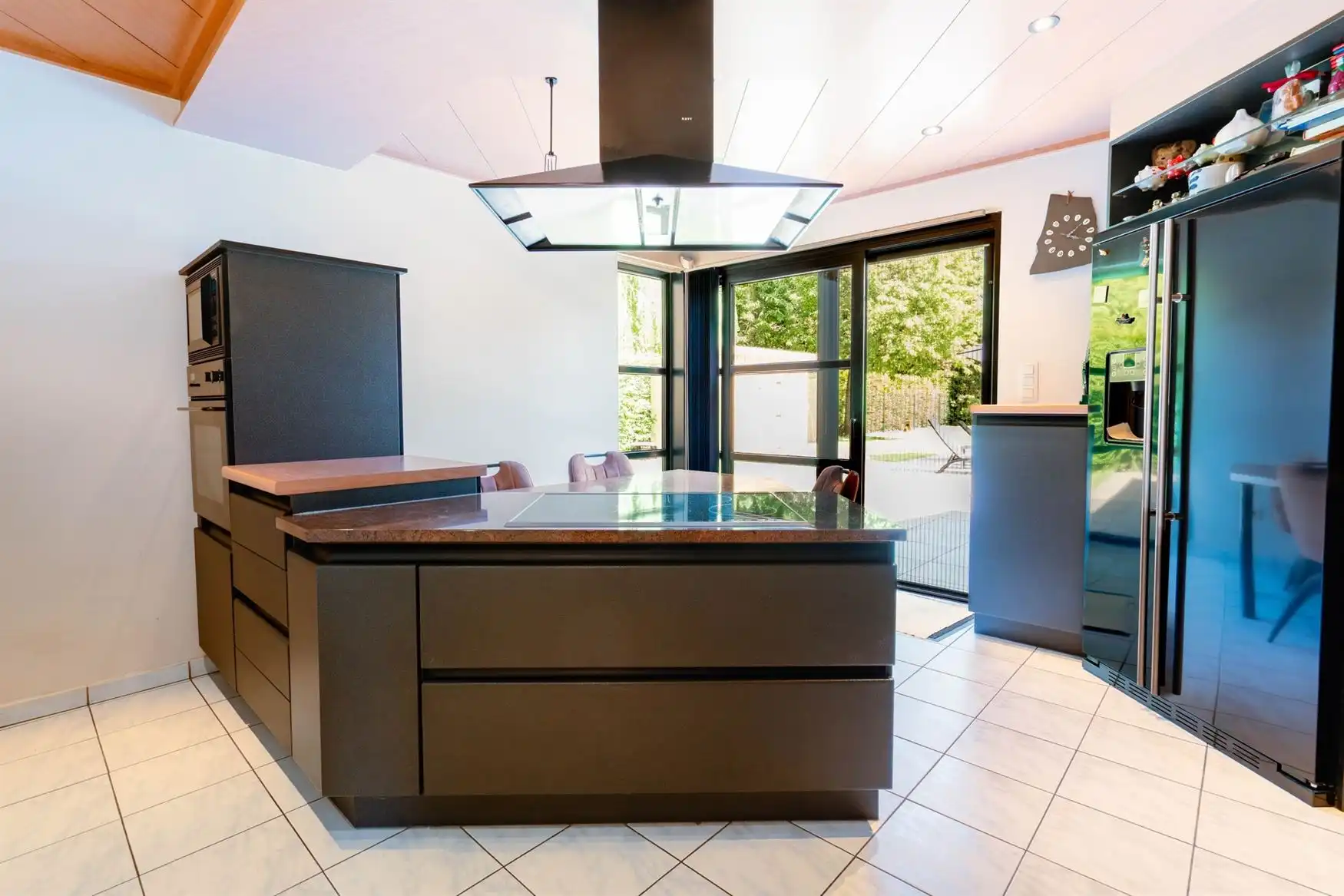 Villa met zwembad op ruim perceel in Deinze foto 8