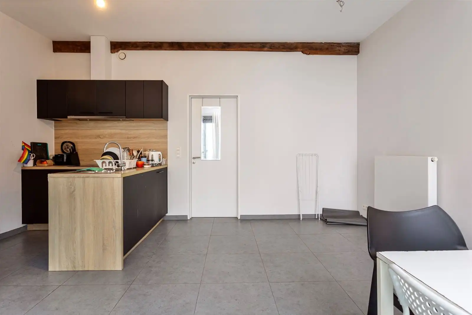 Stijlvol 2 slaapkamer appartement foto 3