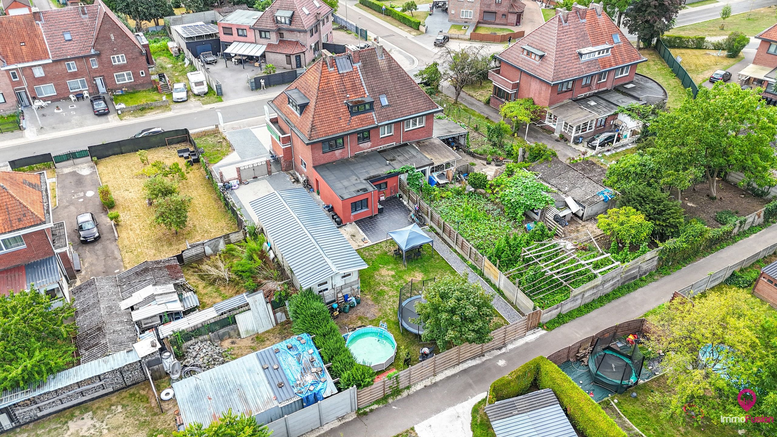 Woning met handelsruimte en 203 m² woonopp. te Houthalen! foto 45