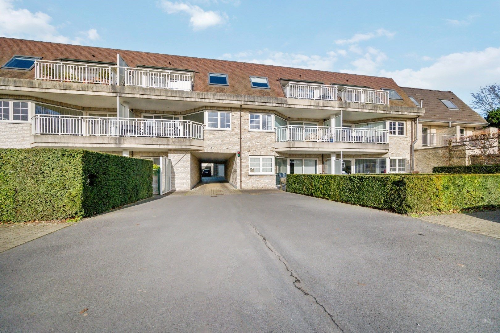 Gelijkvloers appartement met tuin nabij het centrum van Jabbeke foto 10