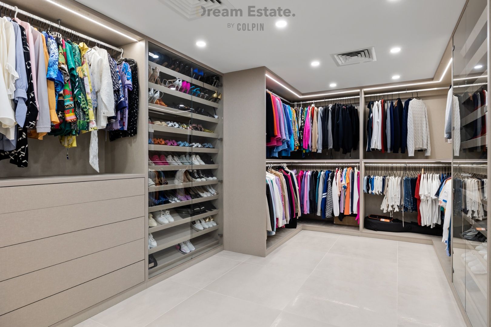 Uitzonderlijk ruim appartement te Nueva Andalucia, Marbella foto 20