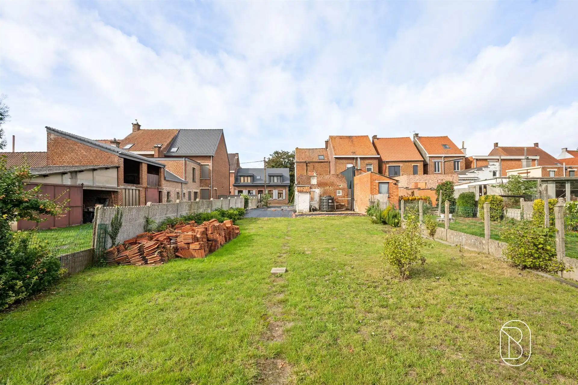 Charmante woning met tuin en uitbreidingsmogelijkheden foto 3
