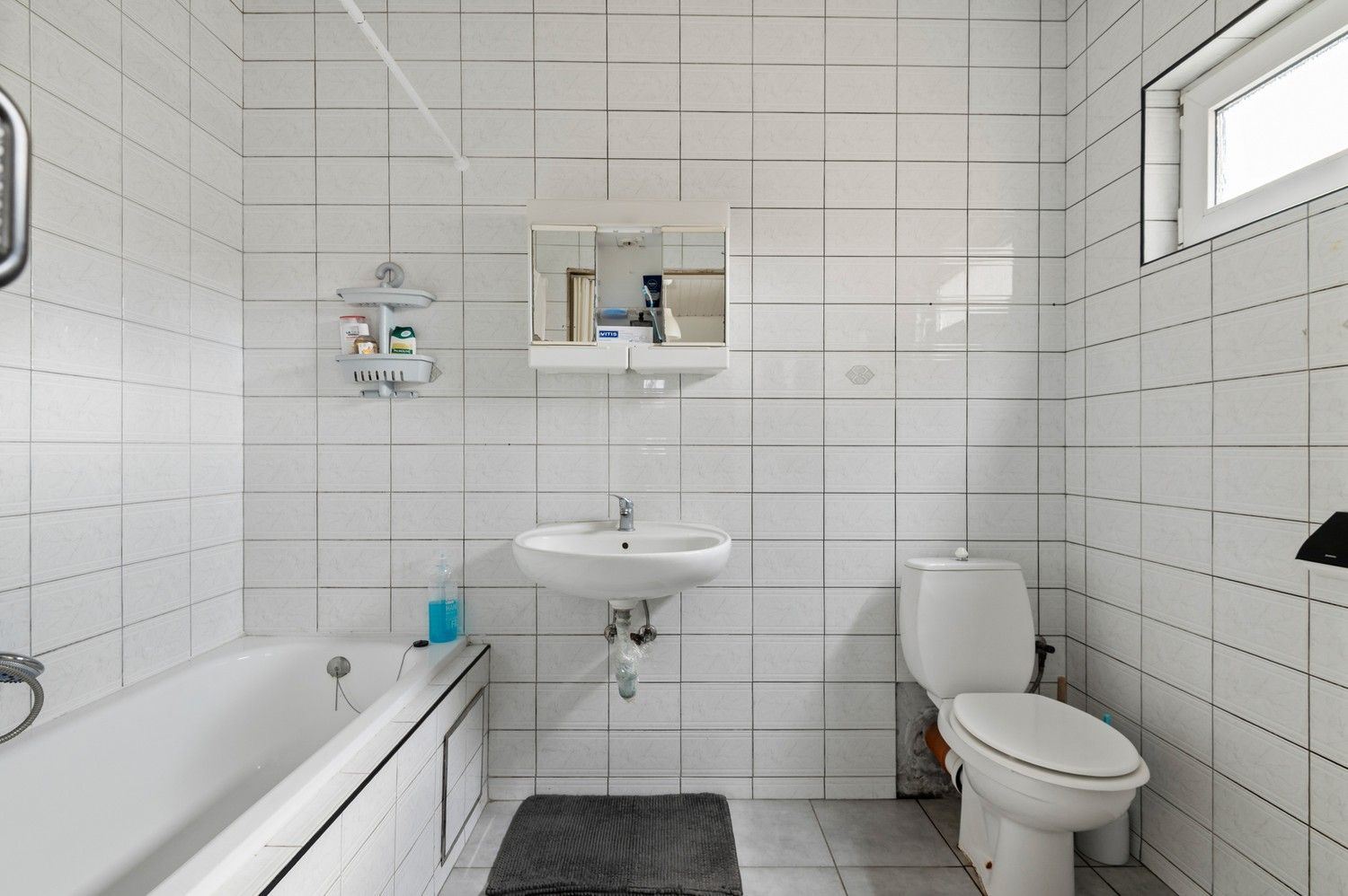 Ruime woning met 8 slaapkamers te Antwerpen! foto 26
