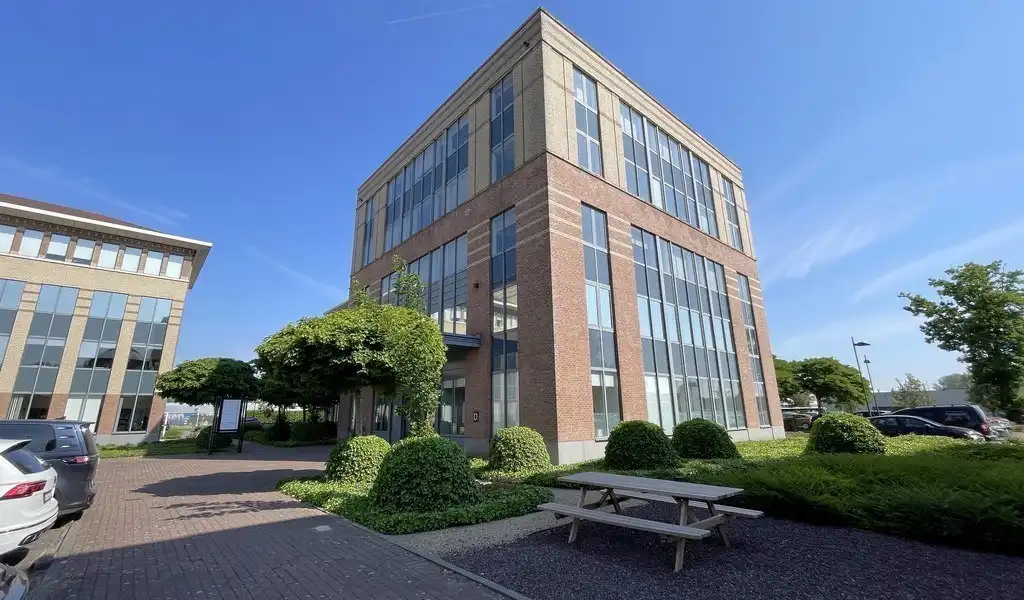Gelijkvloers kantoor te huur op Mechelen Campus foto {{pictureIndex}}