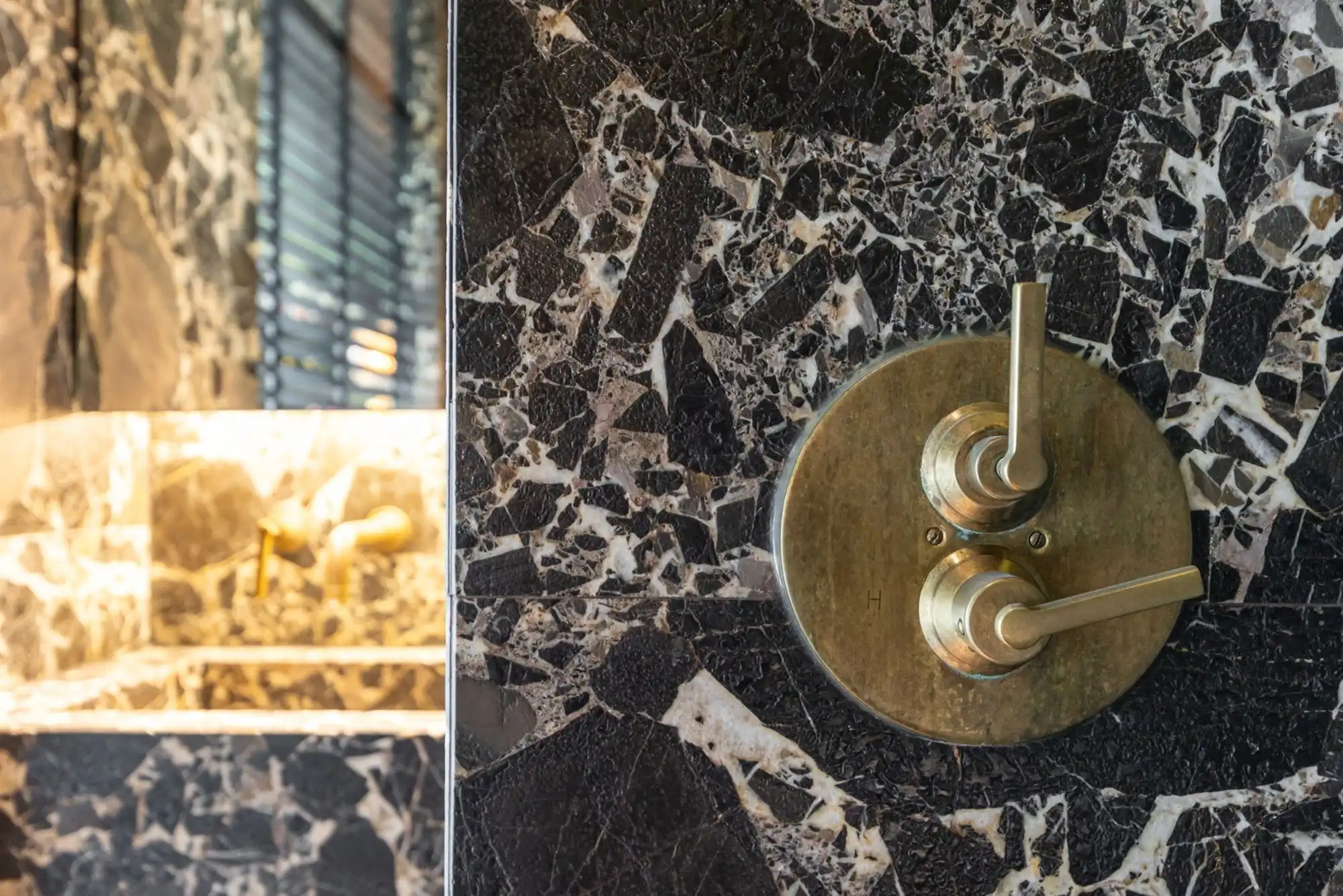 Luxueus gerenoveerd appartement aan het Theaterplein foto 11