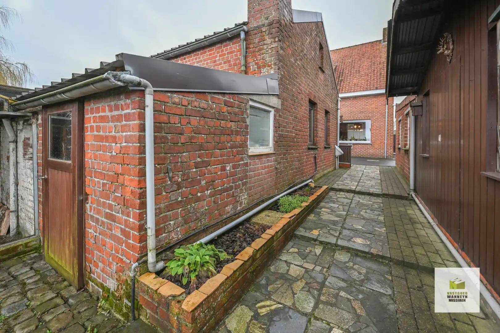 Te renoveren woning met 3 slpk, grote tuin en landelijk vergezicht op 608m2 foto 15