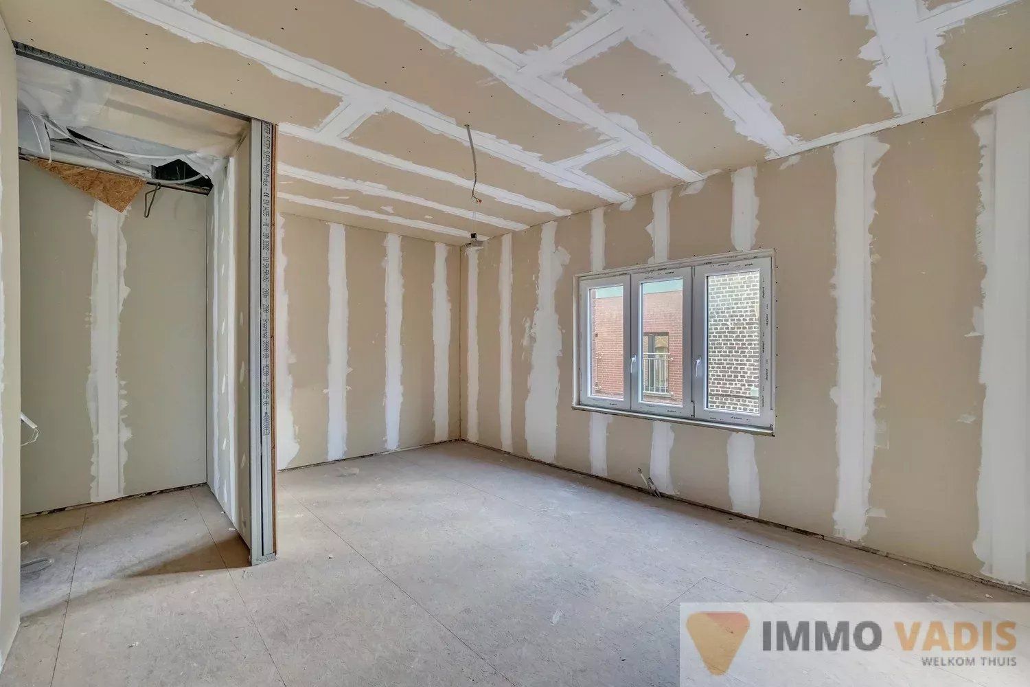 Gerenoveerde casco rijwoning in het hart van Tongeren foto 18