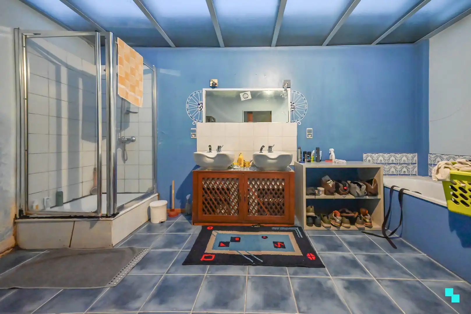 Opbrengsteigendom met winkelruimte én ruime garage in centrum Izegem foto 12