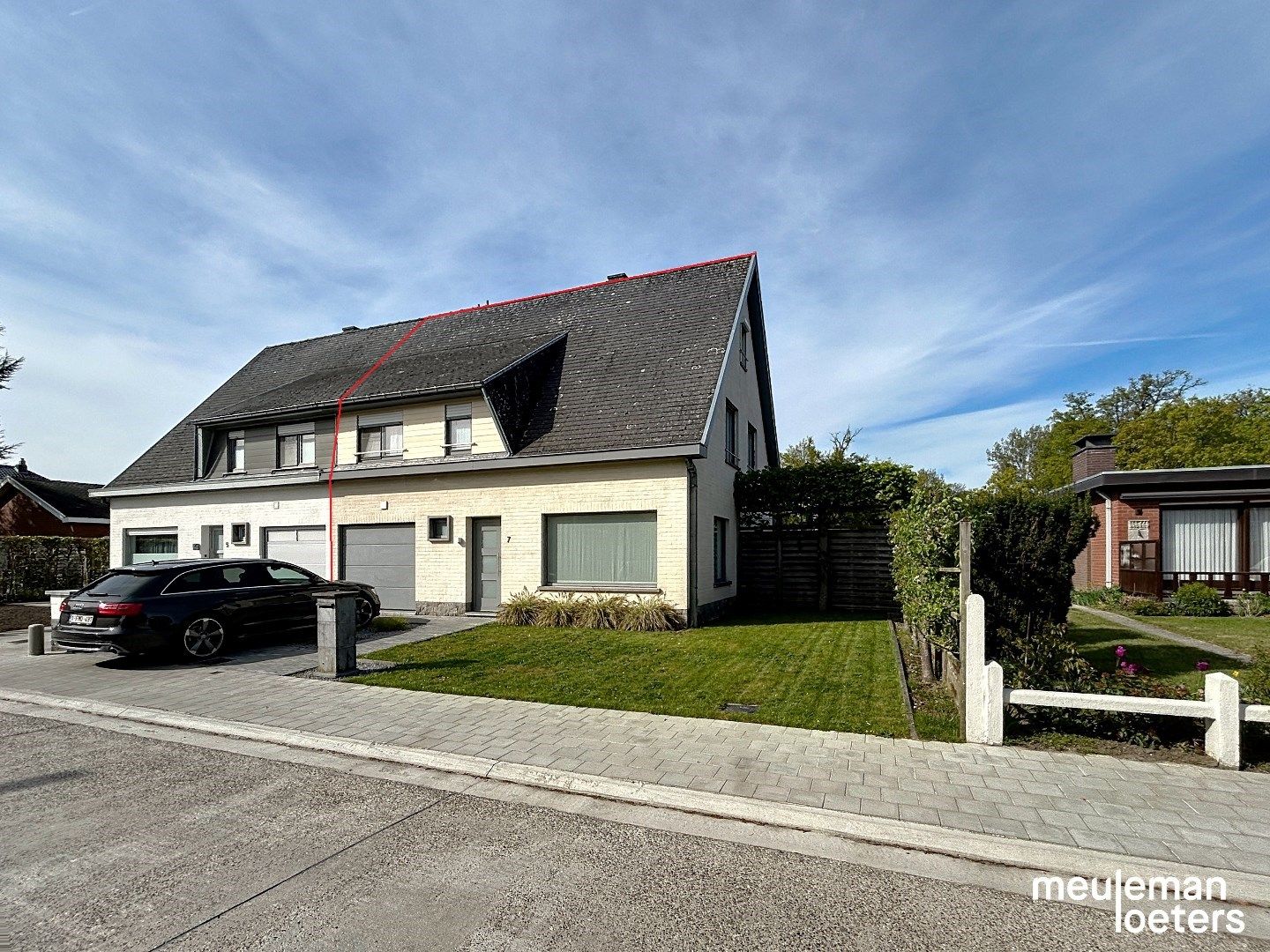 Ruime woning op fantastische locatie foto {{pictureIndex}}