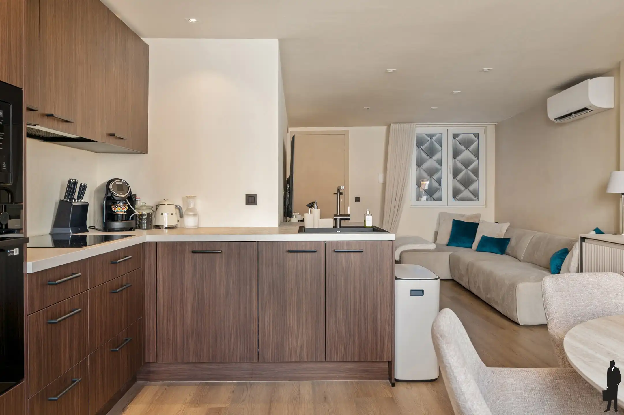 Gerenoveerd appartement in het hart van Antwerpen foto 3