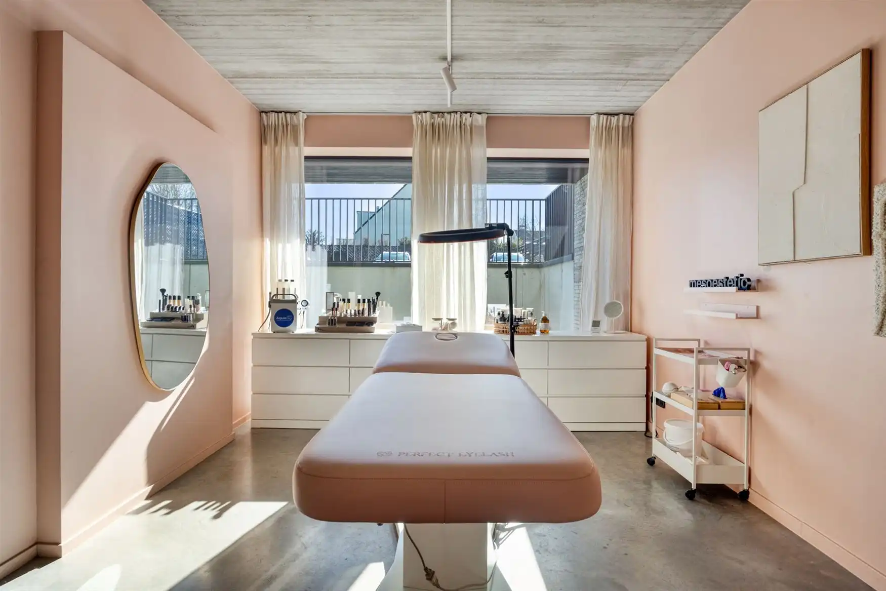 Commercieel pand op toplocatie foto 3