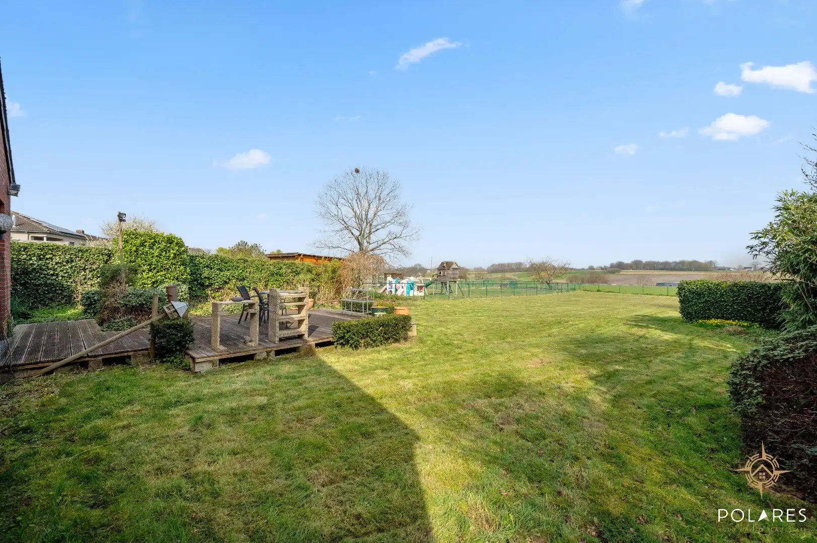 Ruime gezinswoning op prachtig perceel foto 17