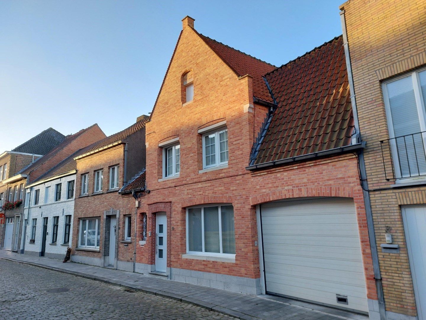 ()=>{if(producerUpdateValueVersion(node),producerAccessed(node),node.value===ERRORED)throw node.error;return node.value} Boudewijn Ravestraat 10 -/box 5 - 8000 Brugge