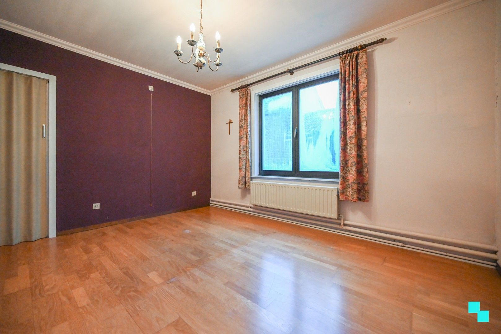 Ruime woonst met tal van mogelijkheden nabij centrum Izegem foto 21