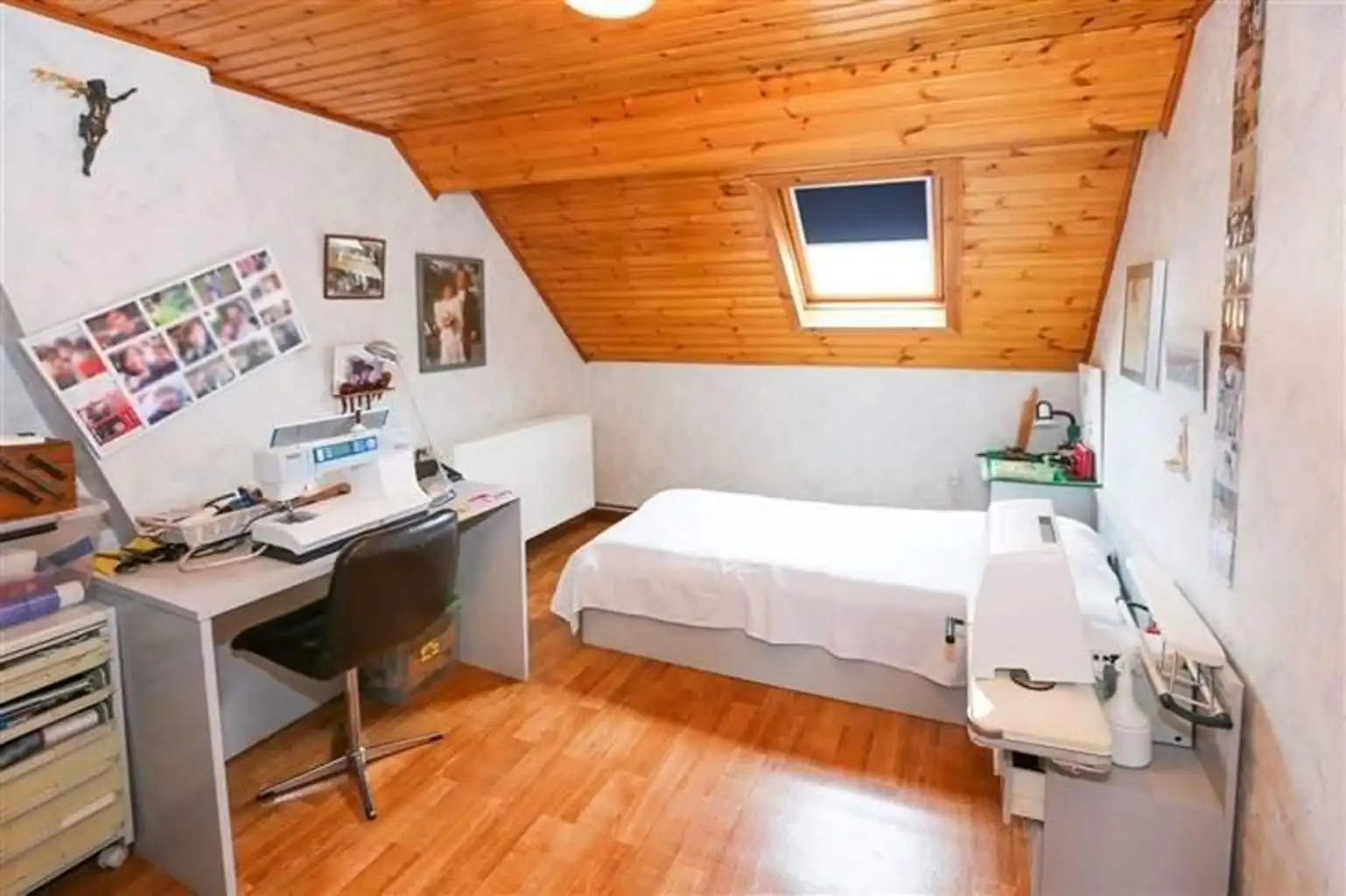 Te koop: te renoveren rijwoning op toplocatie foto 11