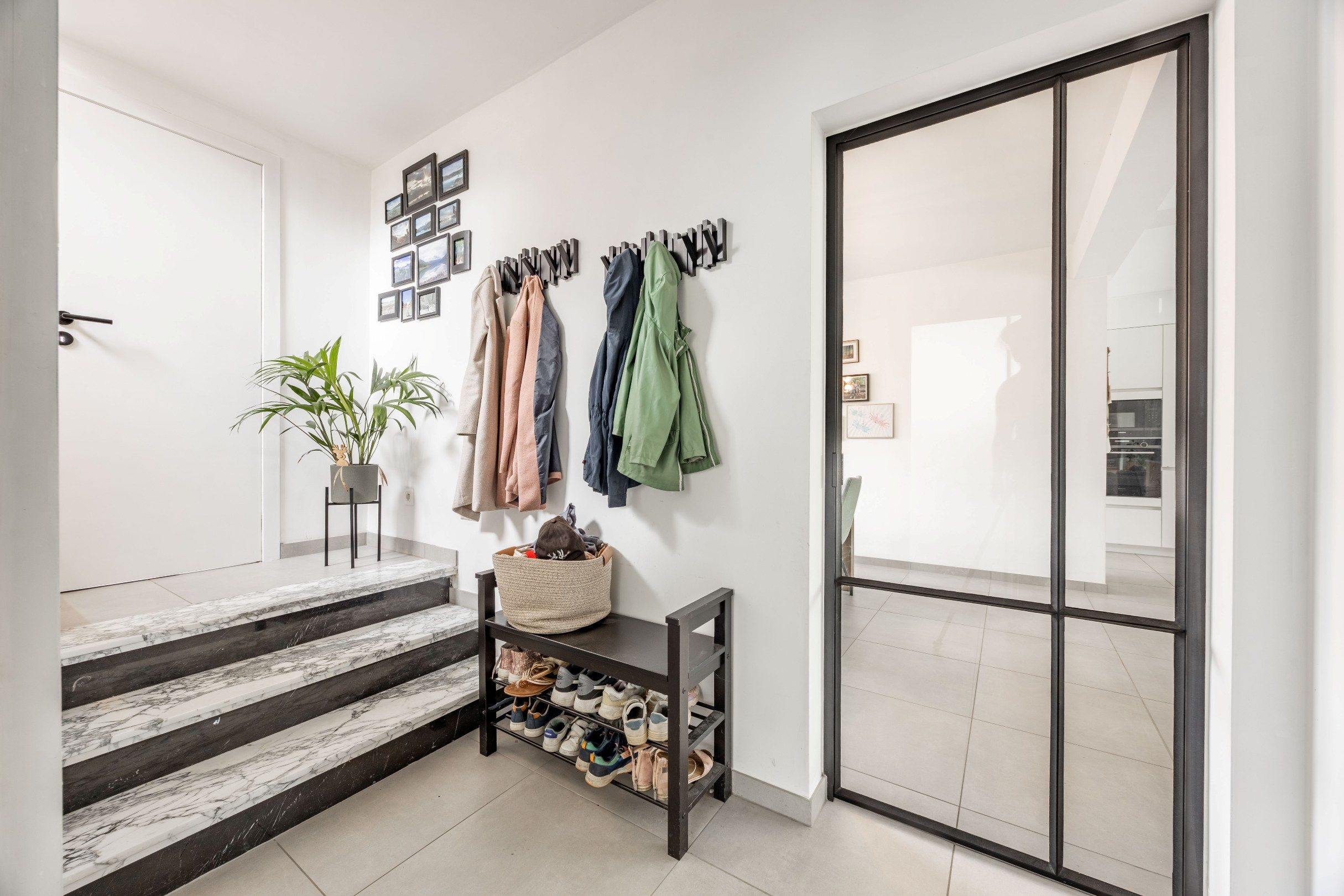 STIJLVOL GERENOVEERDE WONING foto 3