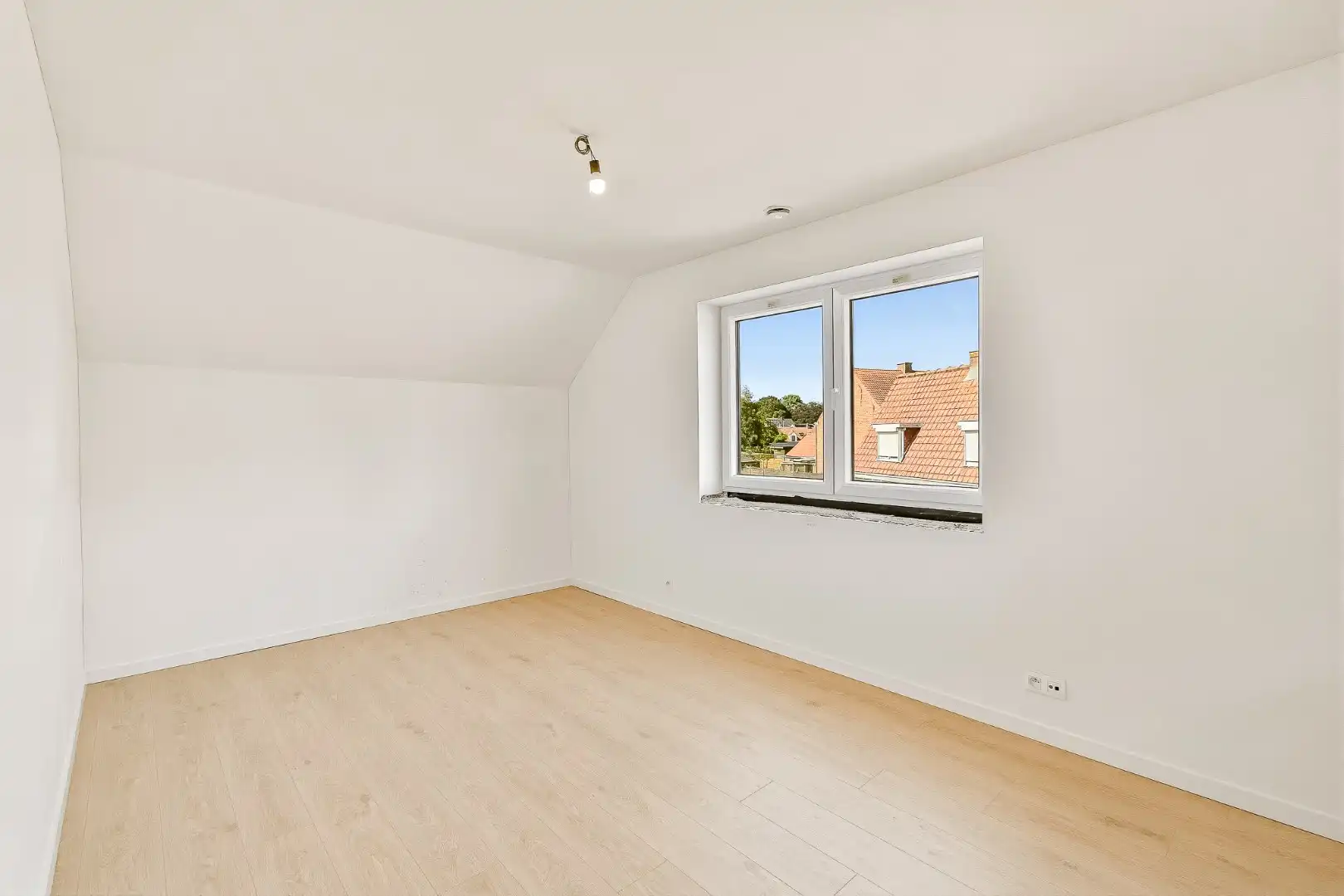 Nieuwbouwwoning op rustige locatie met 3 slaapkamers foto 18