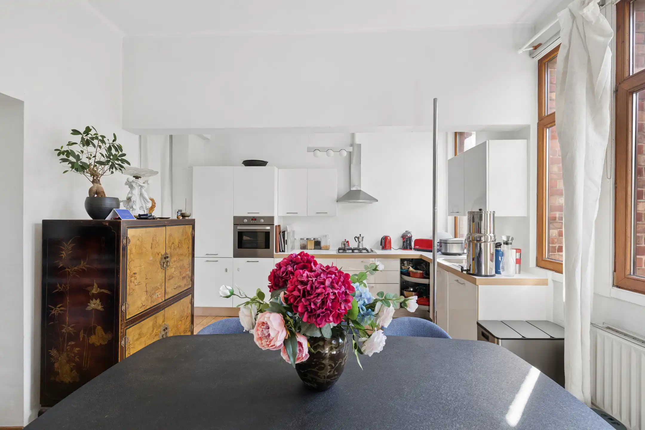 Triplex met de uitstraling van een huis in klein gebouw foto 8