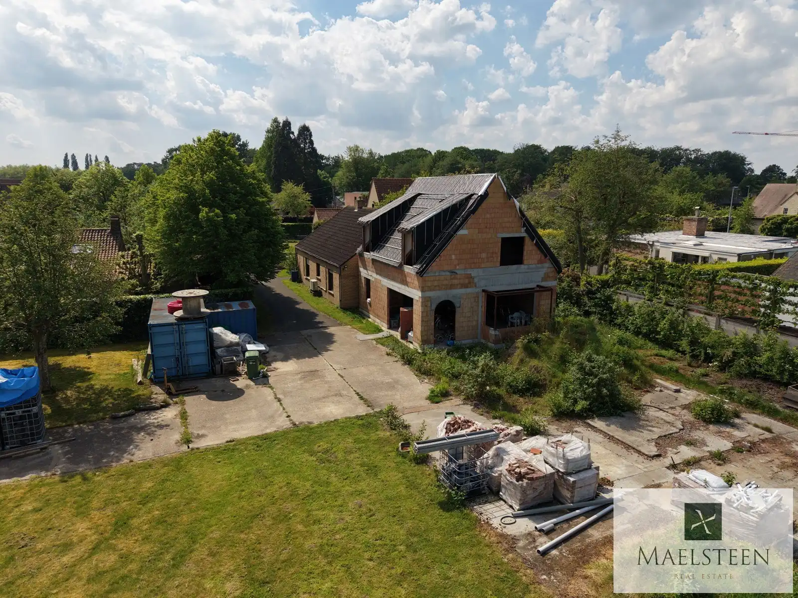 Terrein van 2.168 m² met vergund plan te Sint-Andries foto 6