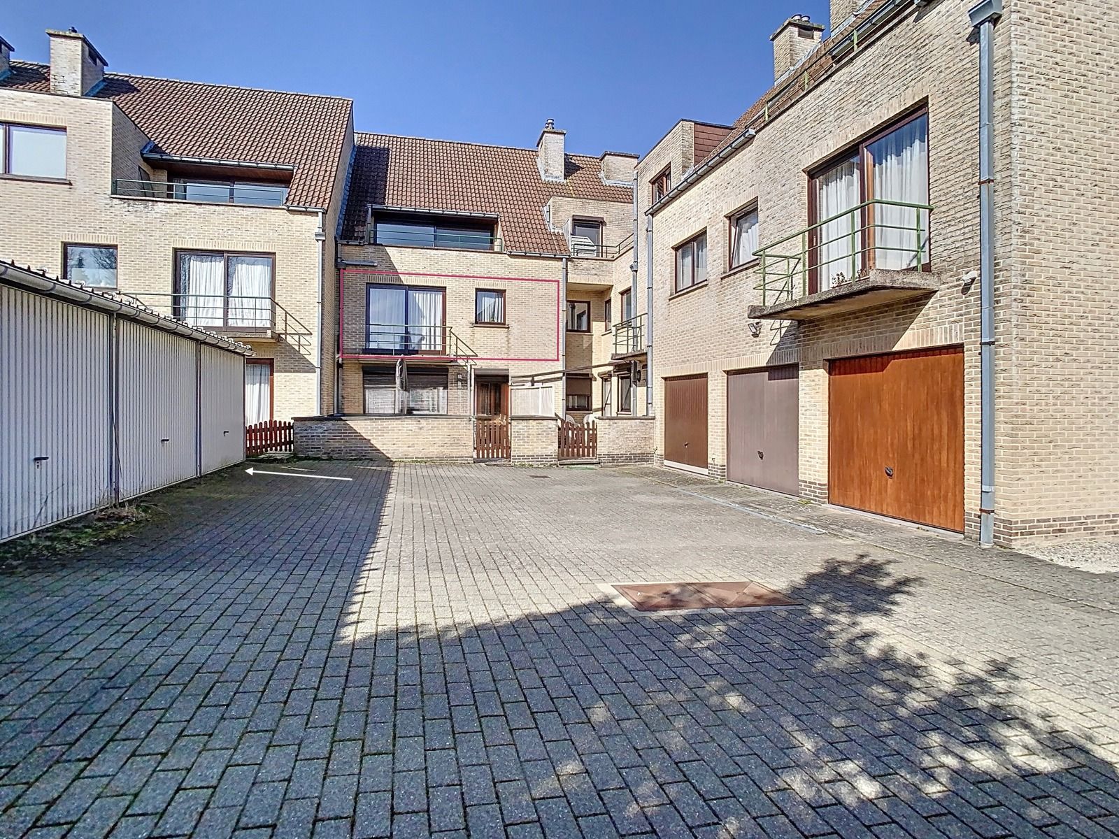 Mooi Appartement met 2 SLPK én Garage in het Rustige Welle! foto 12