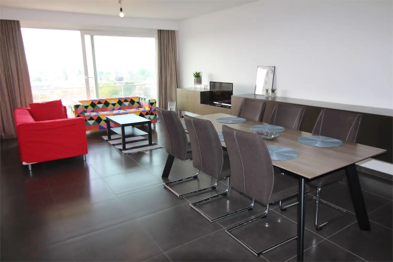 Gezellig appartement met mooi uitzicht foto 2