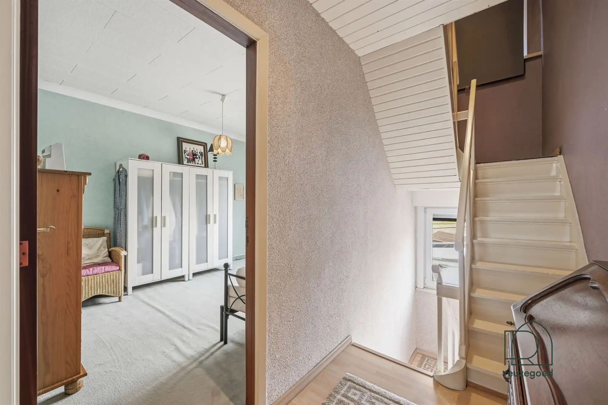 Charmante, verrassend ruime, op te frissen woning met 3 slaapkamers, garage en zonnig tuintje op fietsafstand van Mechelen centrum! foto 18