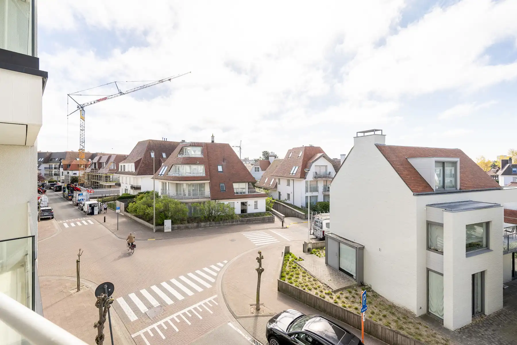 Ongemeubeld 3 slaapkamerappartement op uitstekende locatie foto 21